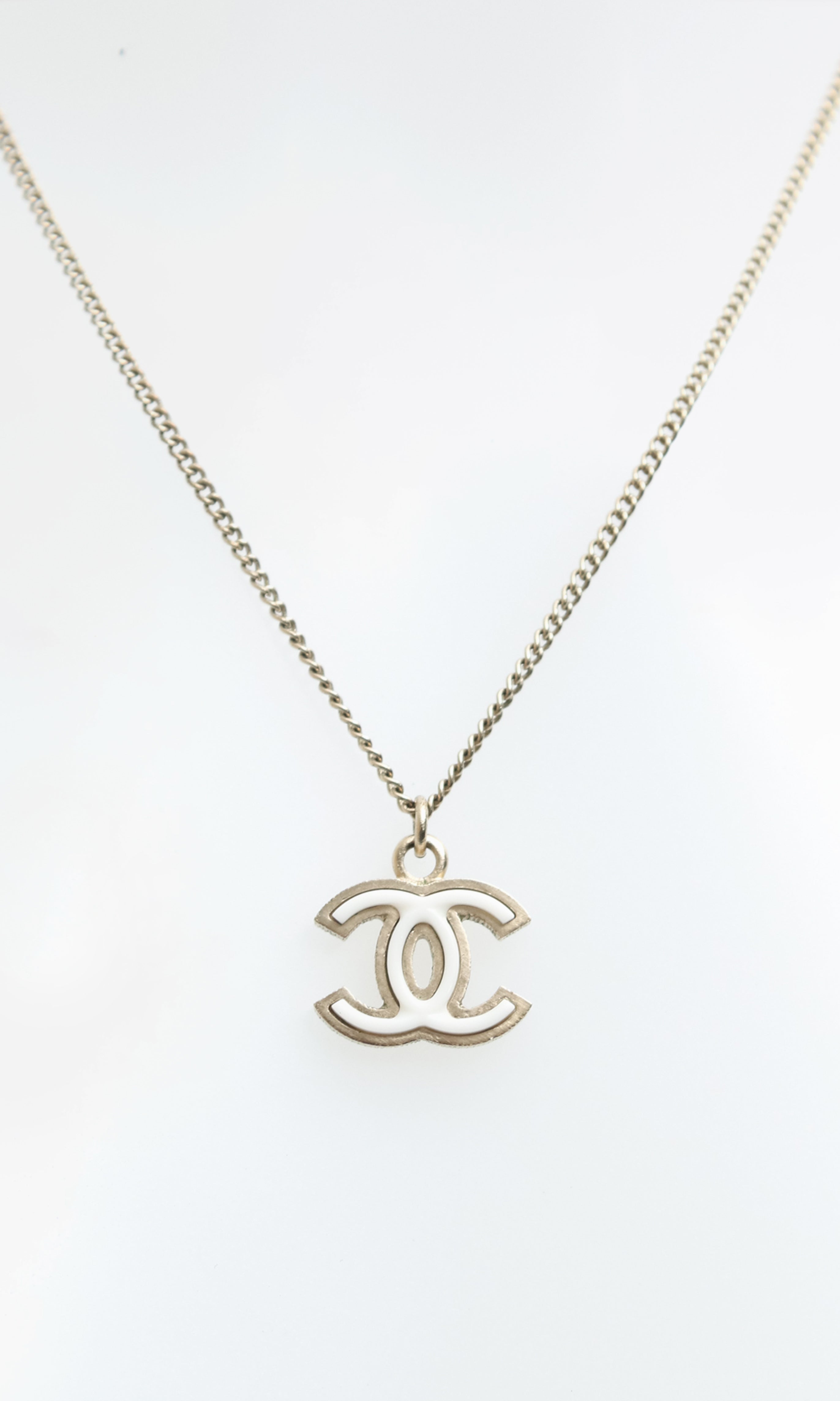 Chanel CC Necklace Jean Vintage