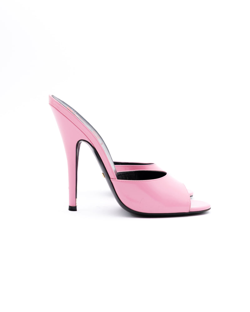Gucci Scarlet Patent Leather Heels