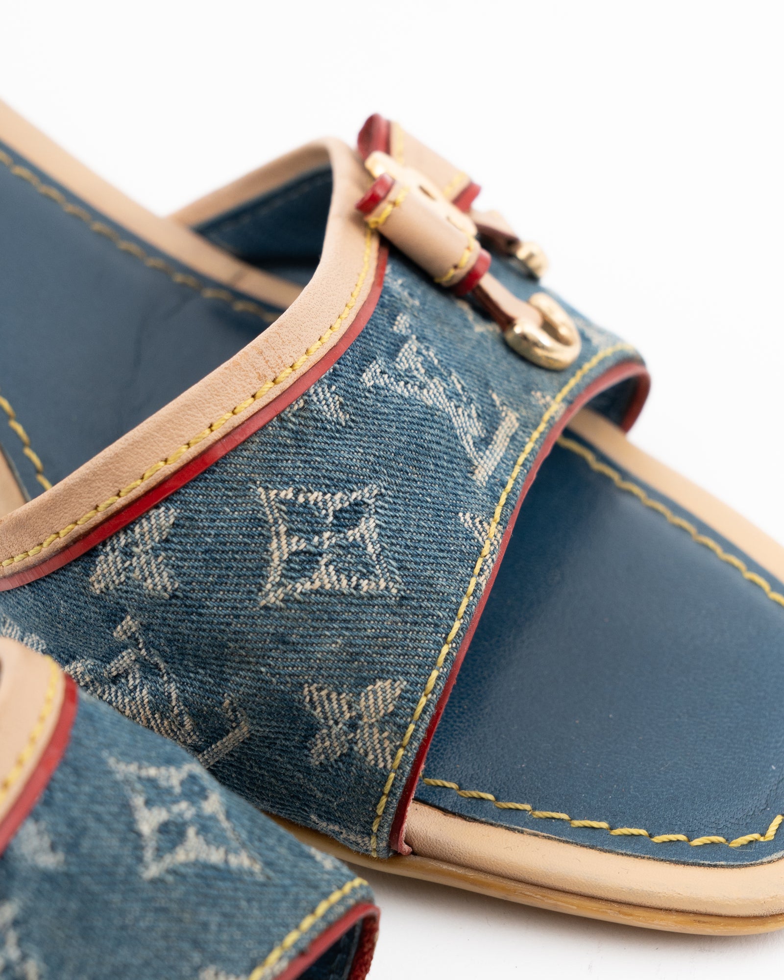 Louis Vuitton Monogram Denim Mules – Jean Vintage