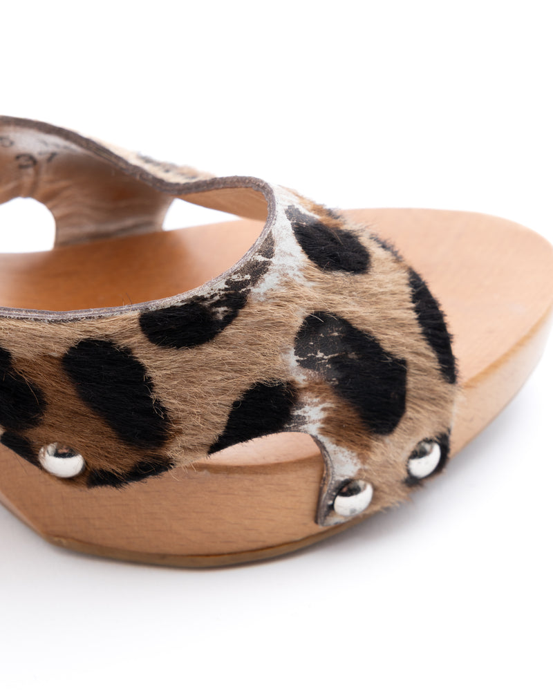 Dolce & Gabbana Leopard Print Mules
