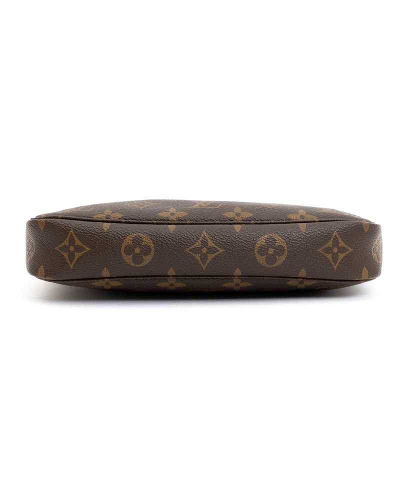 Louis Vuitton Monogram Pochette