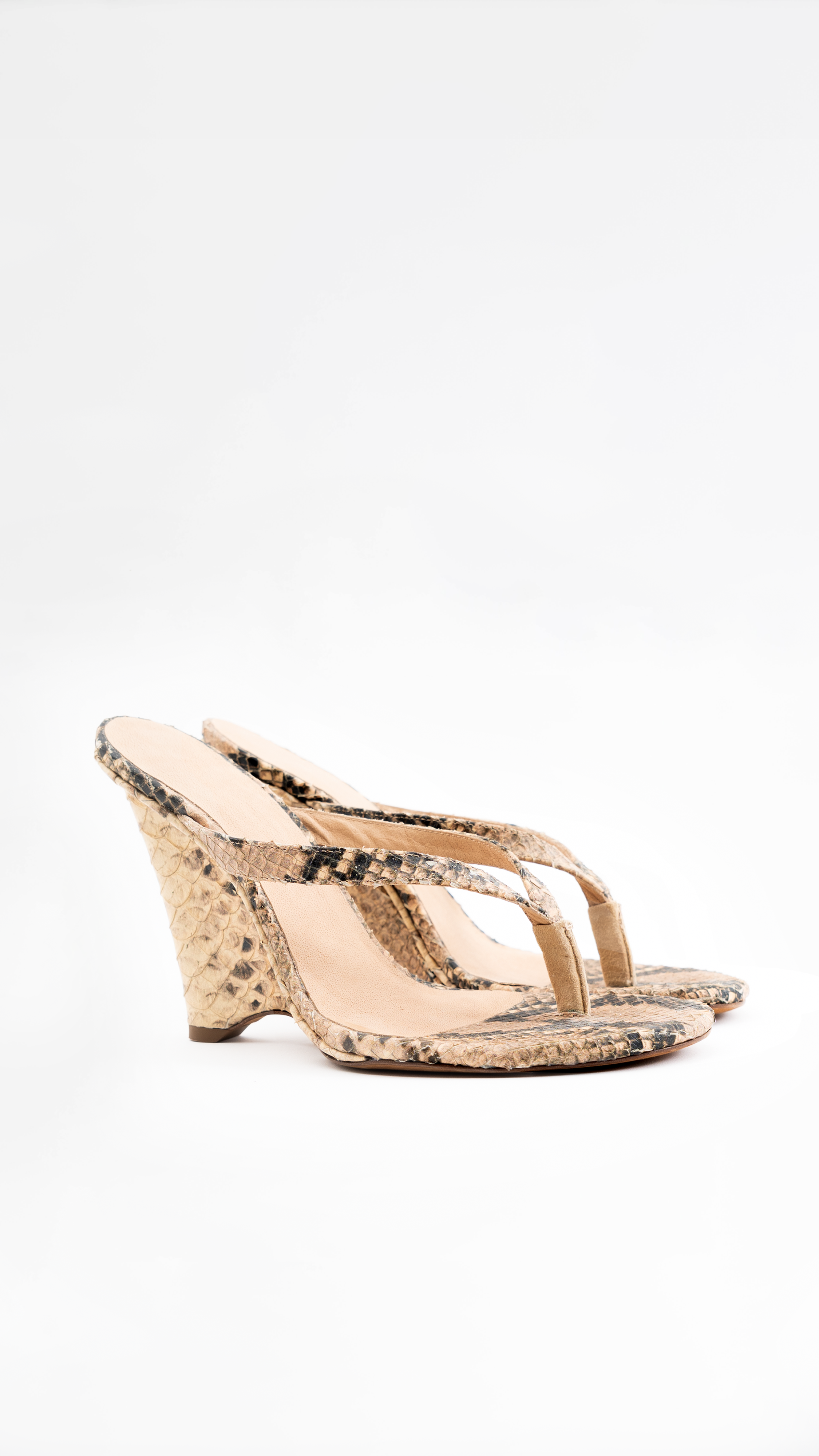 Yeezy Season 8 Python Thong Heels - EU 39 – Jean Vintage