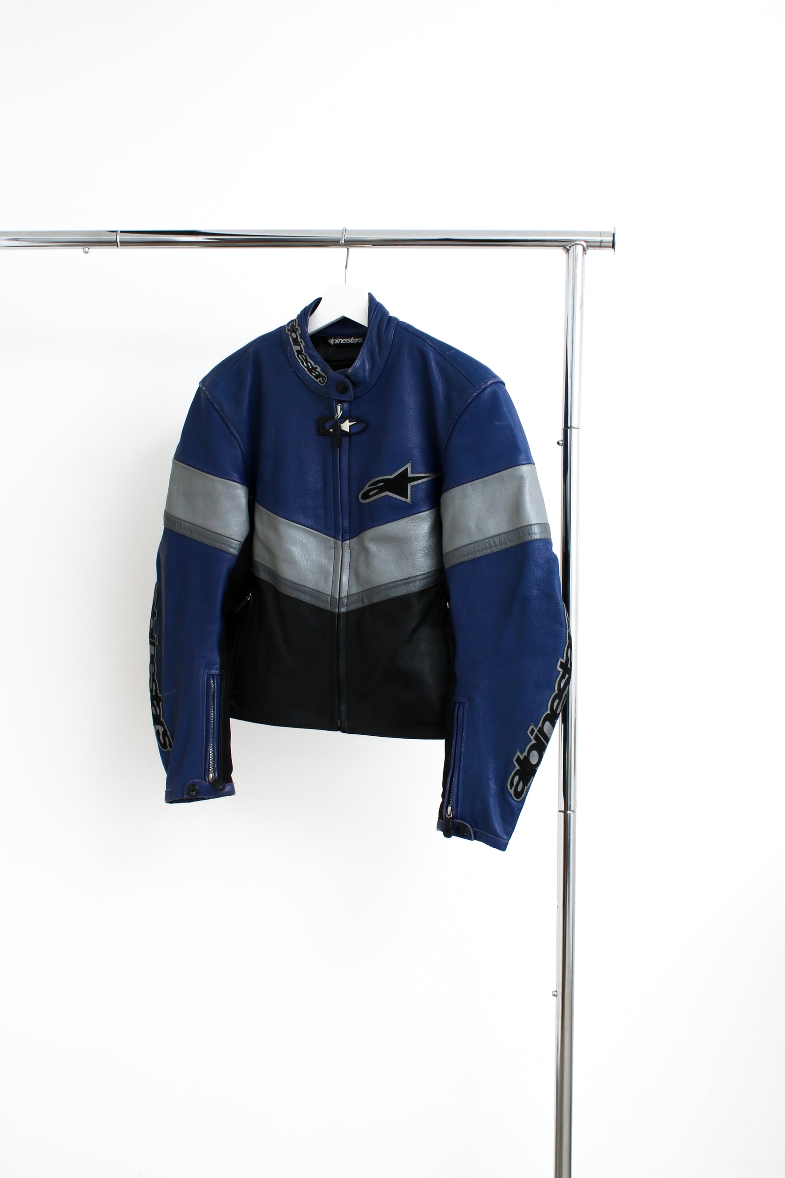 ◆中古　Alpinestars レーシングセラージャケット EUR52 ◇中古 Alpinestars レーシングセラージャケット EUR52（2025年