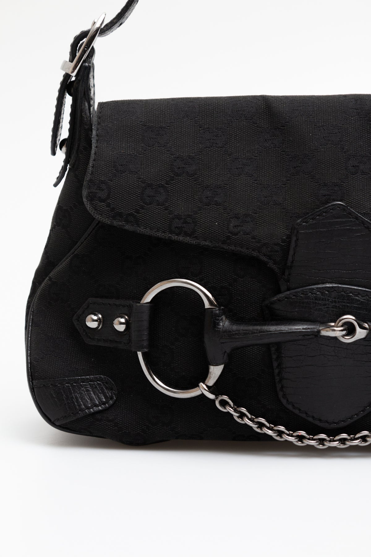 ll09666_gucci_black_leather_sh