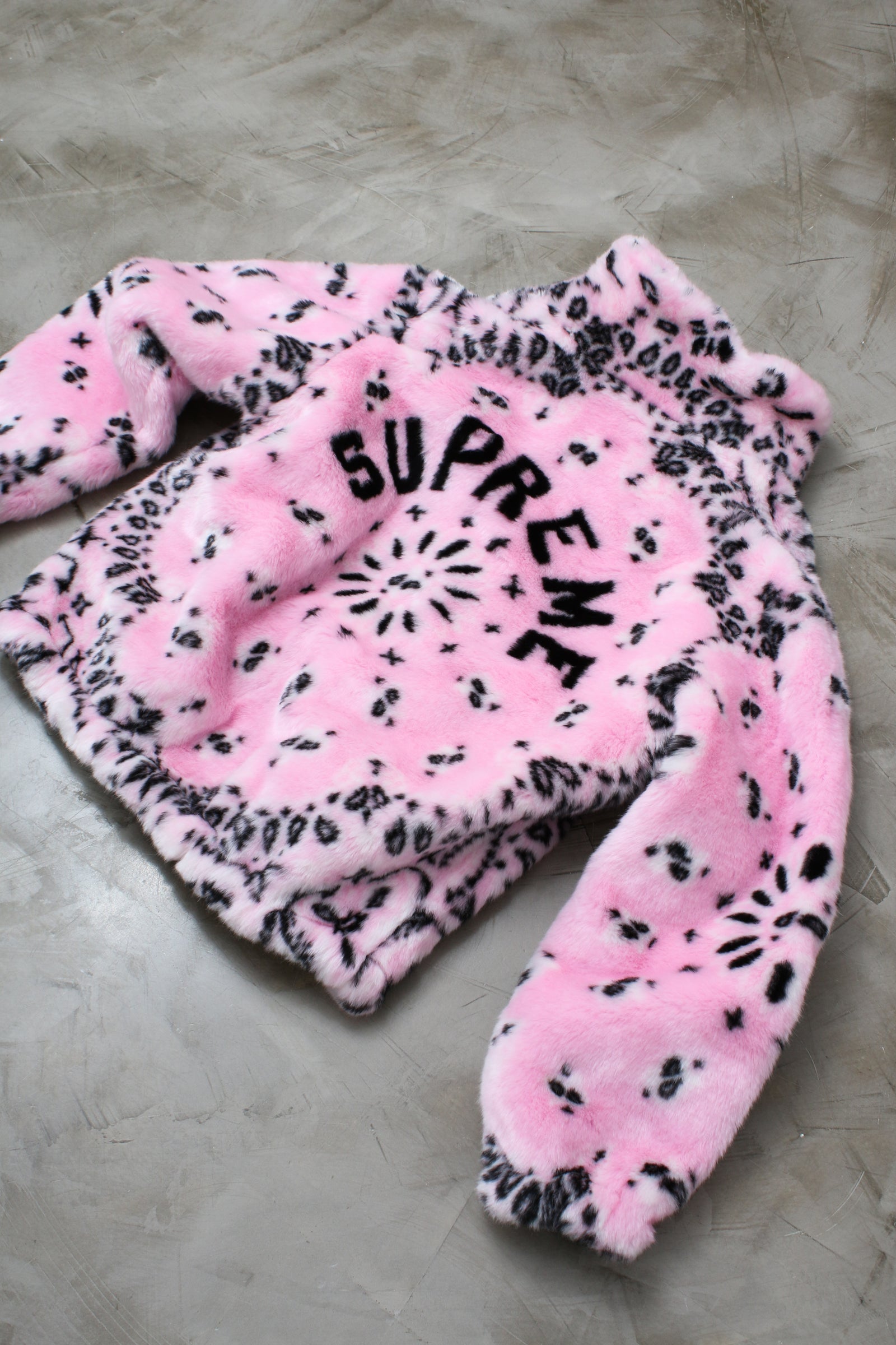 Supreme Bandana Faux Fur Bomber Jacket S