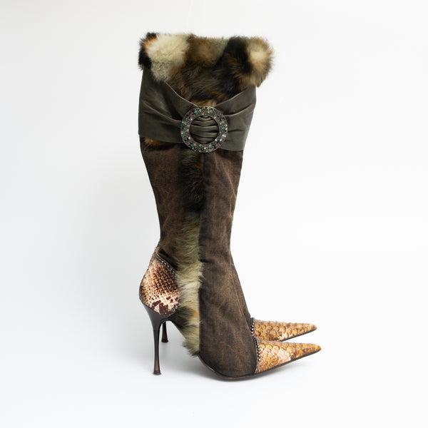 El Dante's Fur Boots
