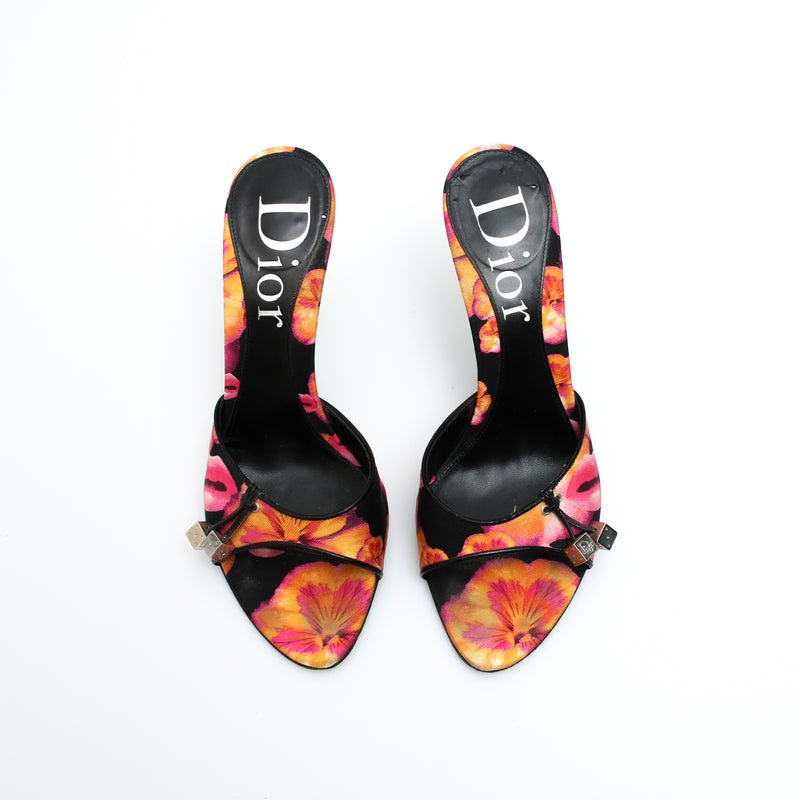 Dior Gambler Lips Heels