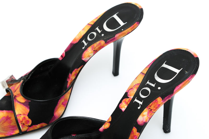 Dior Gambler Lips Heels