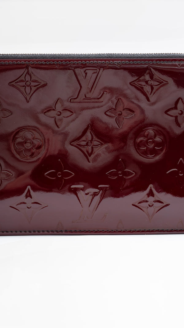Louis Vuitton Monogram Vernis Lexington Pochette